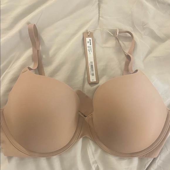 SKIMS T-shirt Bra NWT - Picture 1 of 8
